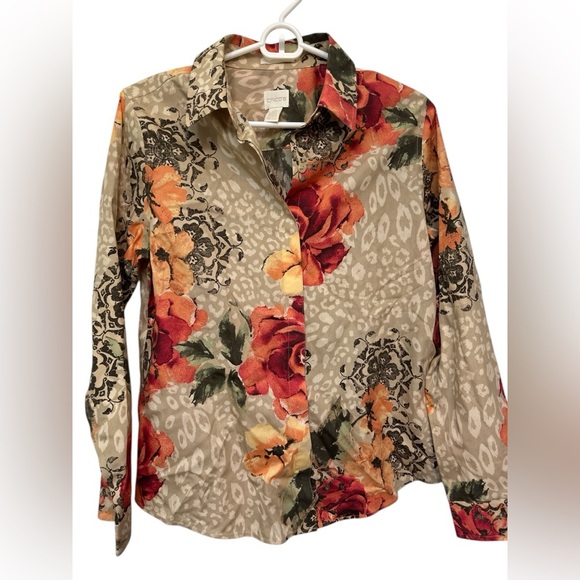 Chico's Non-Iron Button Front Long Sleeve Collared Floral Shirt NWOT - Picture 1 of 6